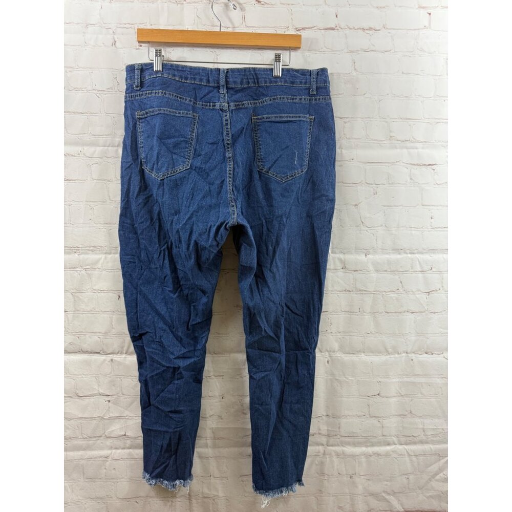 Unbranded Jeans Womens Size XL Blue Distressed Animal Print Streetwear Denim - Picture 2 of 7